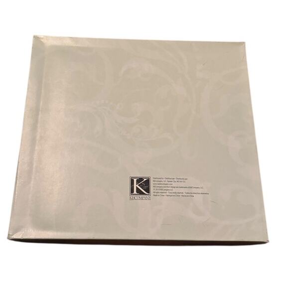 K&Company Forever Yours 12x12 Wedding Fabric Scrapbook Post Bound Top Loading - Picture 5 of 6